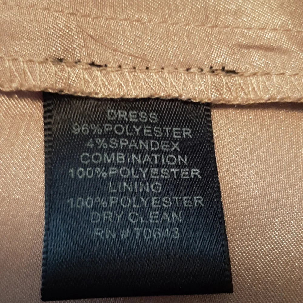 Dress - Picture 8 of 8